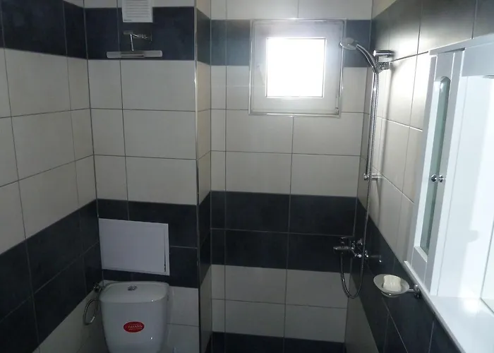 Anfid * بورغاس